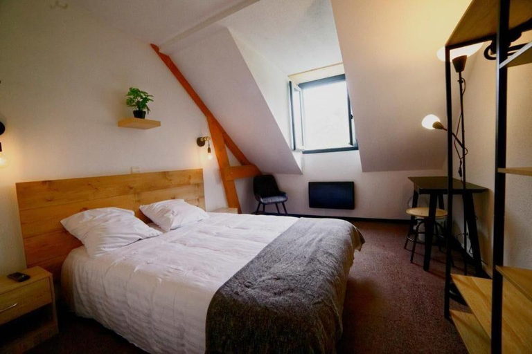 Bedroom 3, Le Permayou, Pyrénées-Atlantiques