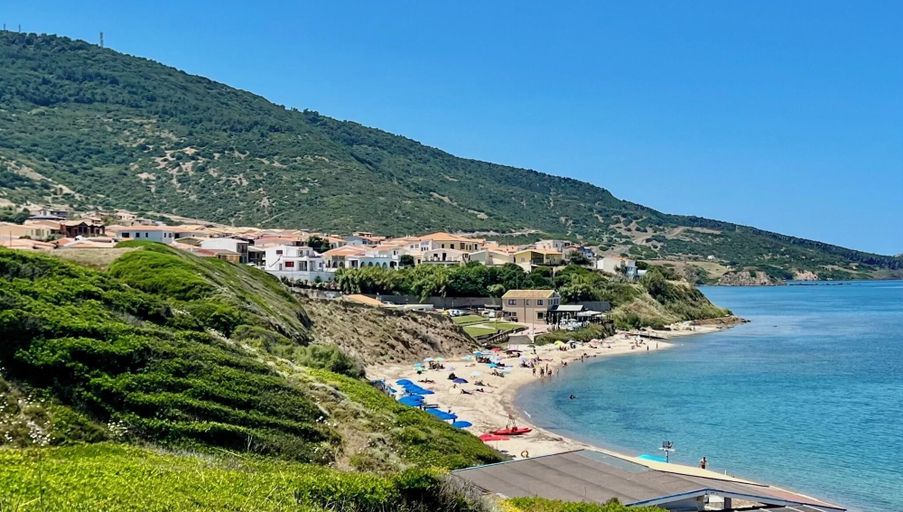 Beach 2, Casa Caterina - Spacious Sea-View Apart, Sassari