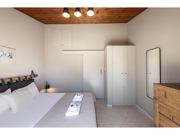 3, Larnaca Villa 1400, Larnaca