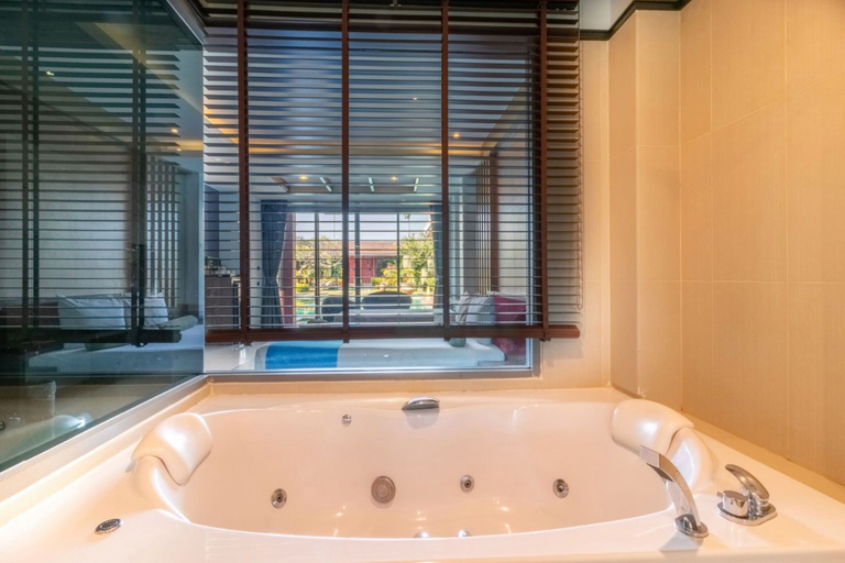 Bathroom 5, Mai Morn Resort, Phuket Island