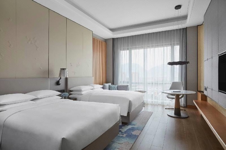 Bedroom, Wenzhou Airport Marriott Hotel, Wenzhou