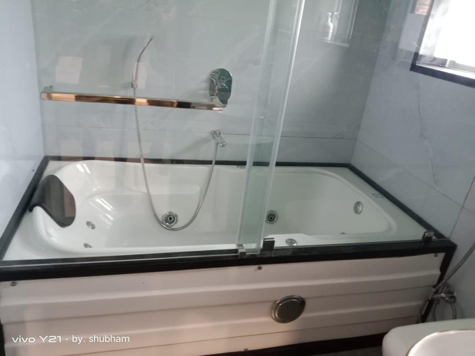 Bathroom, The 27 Axis Villa in Alibaug, Raigarh
