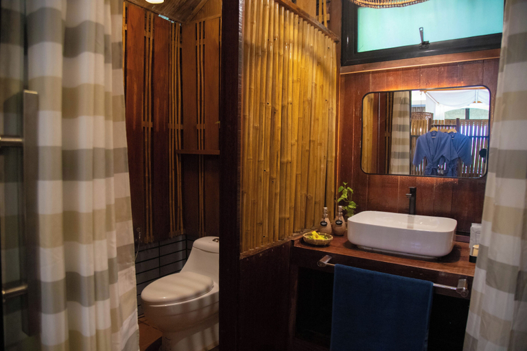 Bathroom 4, Khaosok Boutique Camps, Phanom