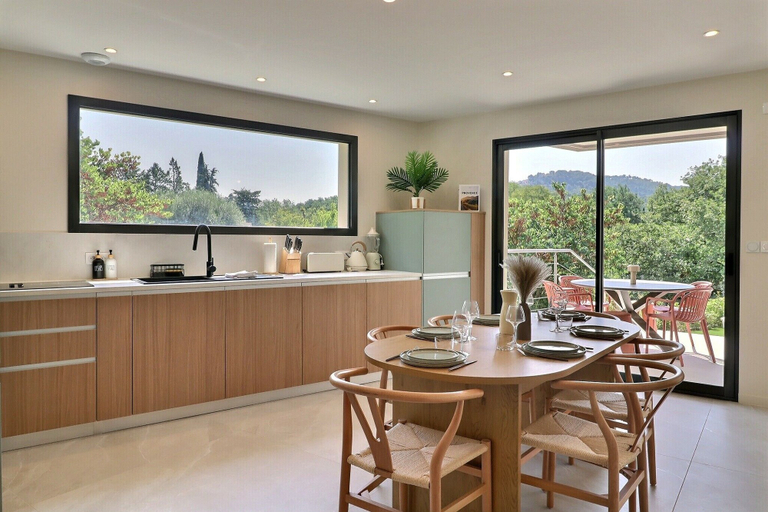 Private kitchen 5, Villa Nova, Bouches-du-Rhône