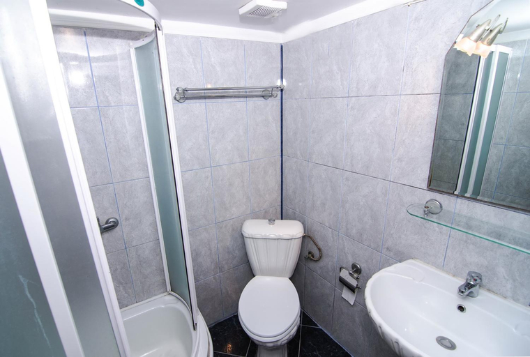 Bathroom 5, Casa DeLux, Livadia