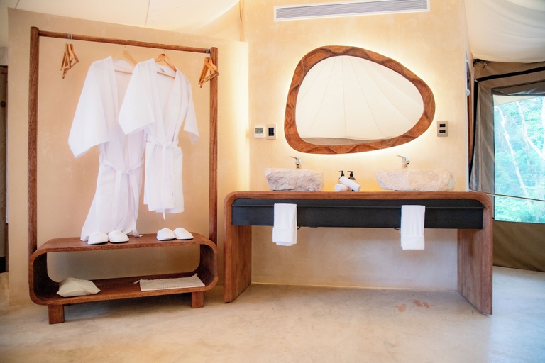 Bathroom 4, LJs Chichikan Eco Luxury Retreat, Valladolid