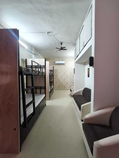 Interior, ZenNest Hostels, Pune