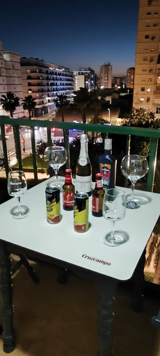 Food & Drinks 4, PARQUE DEL MEDITERRANEO, Málaga