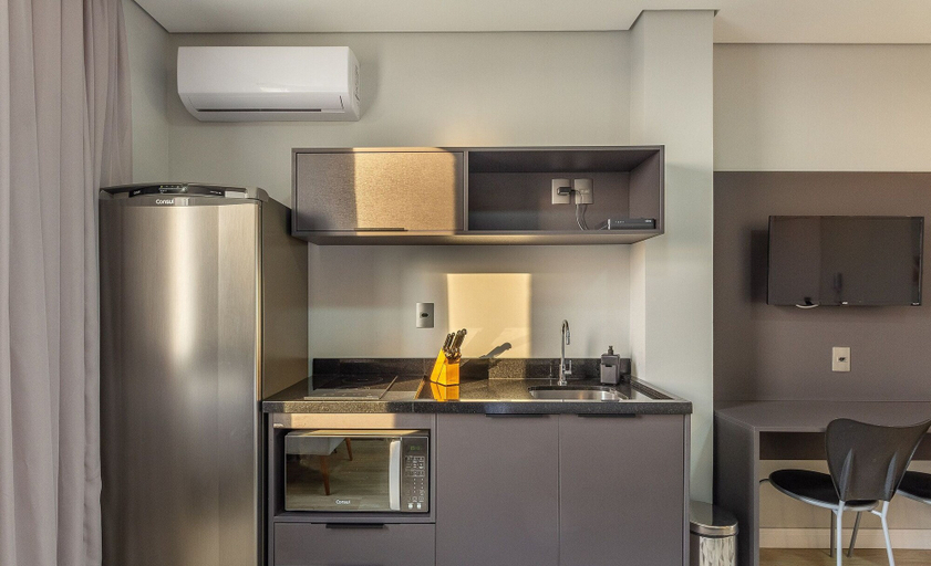 Private kitchen 2, Studio w/ Pool Near Redencao Park Tco1210, Porto Alegre