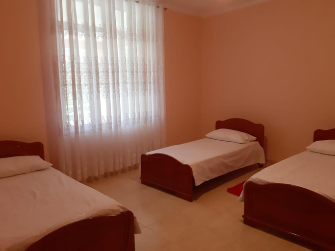 4, Guesthouse Naska, Beratit