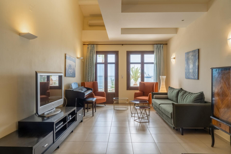 Others 5, George's Poet Maisonette, Crete