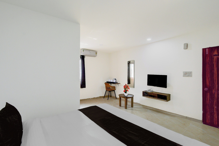 Room 3, Super Collection O Pragathi Nagar, Nizamabad