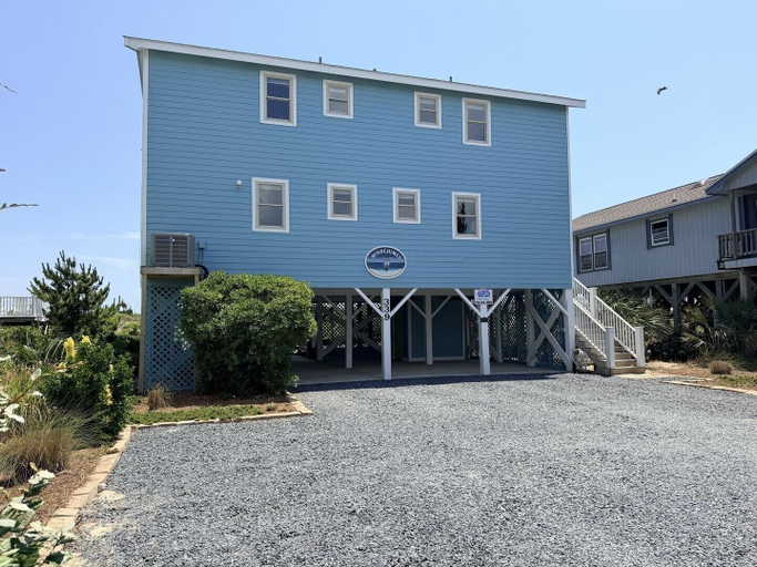 Exterior 5, Windchimes 4 Bedroom Home by RedAwning, Brunswick