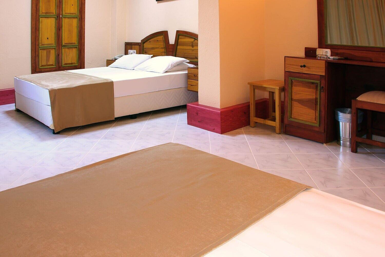 Bedroom 3, Belle Vue Hotel Ölüdeniz, Fethiye