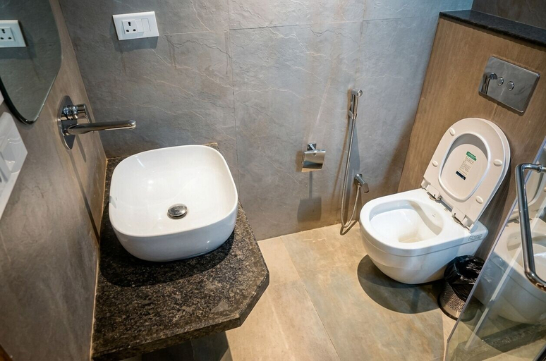 Bathroom, Hotel Layover Stay-3 Minutes From the Airport, Jaipur