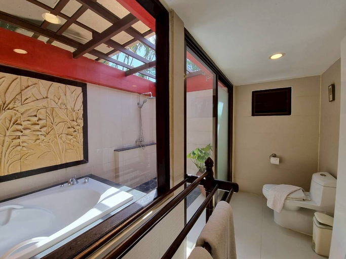 Bathroom 3, Baan Lompai, Mueang Krabi