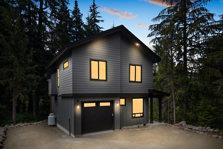 Room 3, Government Camp Two Homes Sauna Spa, Clackamas