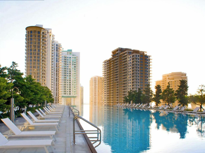 Sport & Beauty 3, Icon Building - Brickell Miami - We Host, Miami-Dade