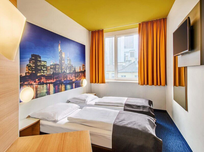Bedroom 3, B&B Hotel Frankfurt-Hbf, Frankfurt am Main