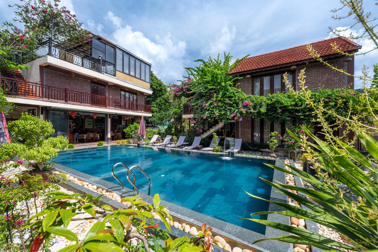 Sport & Beauty 2, Tam Coc Ngoc Linh Bungalow Ninh Binh, Hoa Lư