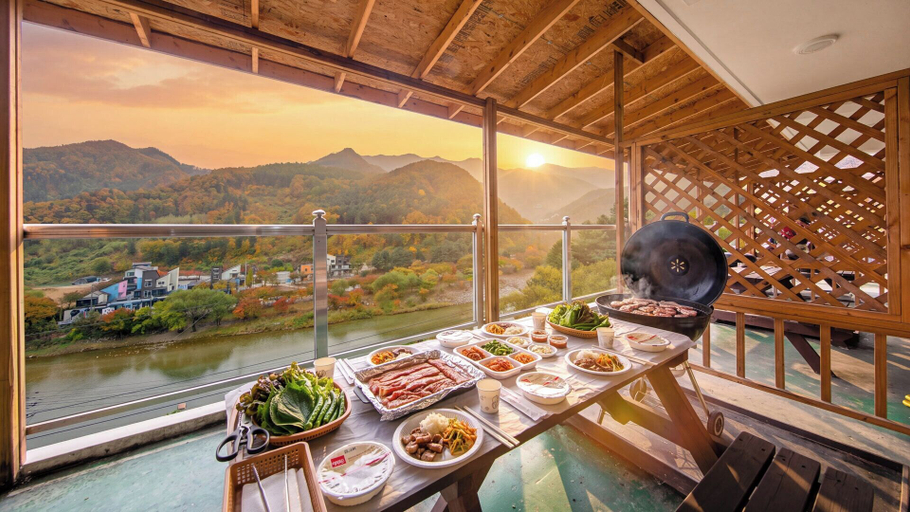 Food & Drinks, Gapyeong Newcastle Pension, Gapyeong