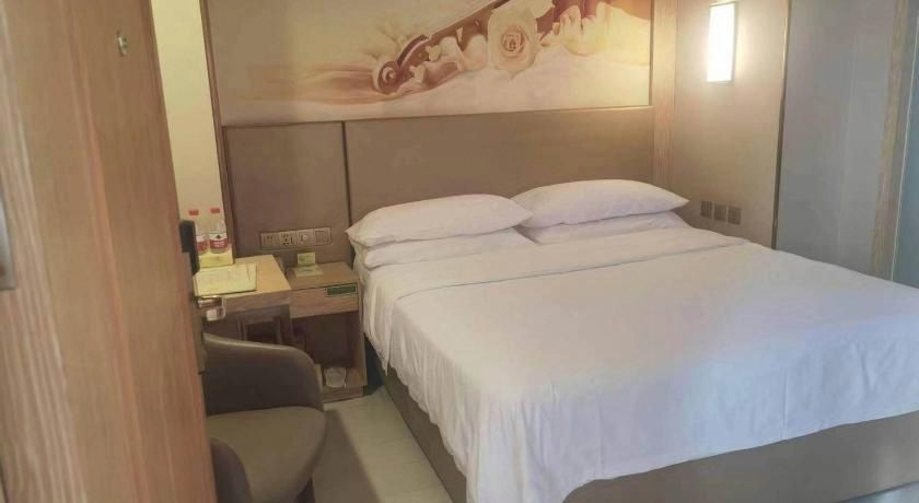 Bedroom 2, Vienna Hotel Harbin Central Avenue Branch, Harbin