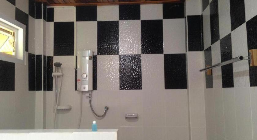 Bathroom 3, EVE KA AMP RESORT, Nakhon Thai