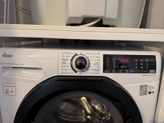 Laundry, Apartment in Botanical Gardens, Old Trafford, Manchester