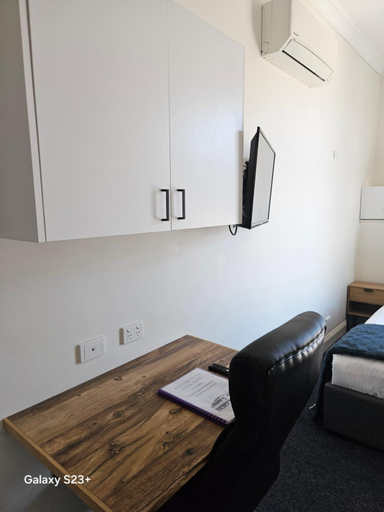 Bedroom 3, Royal Hotel Gympie, Cooloola - Gympie only