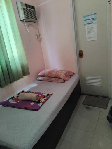 Bedroom 2, Walk Inn Dipolog City by RedDoorz, Dipolog City