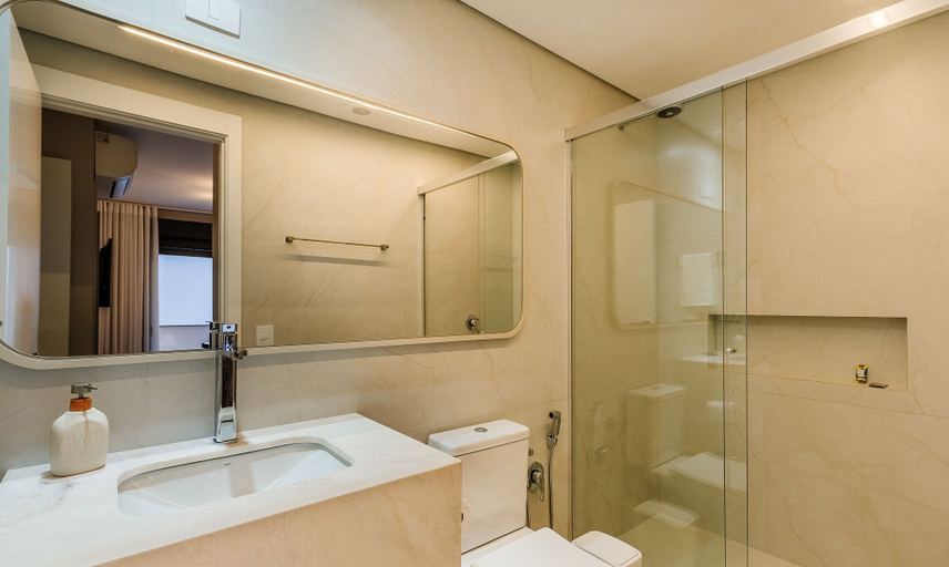 Bathroom 4, Modern Apartment in Downtown Gramado Dlh0105, Gramado