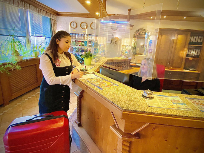 Food & Drinks 5, Meister BAR HOTEL Frankenwald, Hof