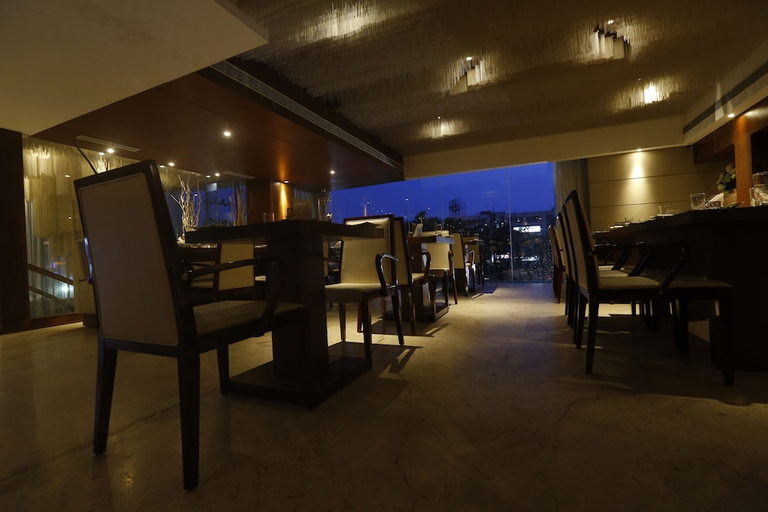Food & Drinks 4, Celesta Kolkata, North 24 Parganas