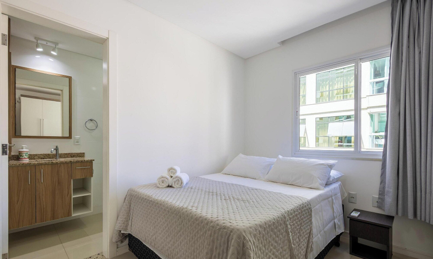Room 3, Apt w/ BBQ Grill 450m From the Beach Est0404, Itapema