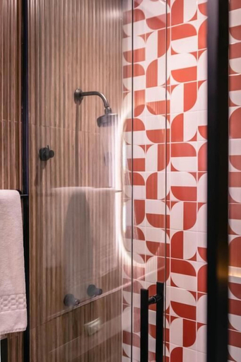 Bathroom 5, Ruby Hotels, Confins