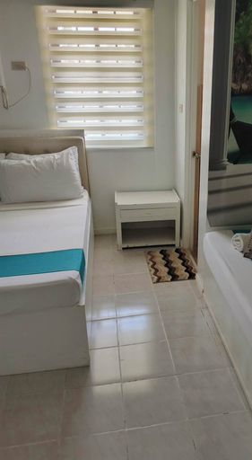 Room 5, Villa Adela Pension House, Balamban