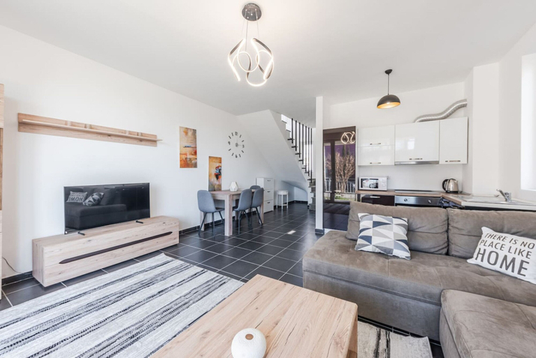 Room 1, Talea Coast Apartment, Lezhës