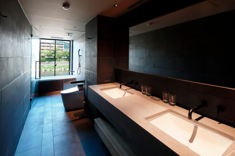 Bathroom 3, SGR kamogawa, Kyoto