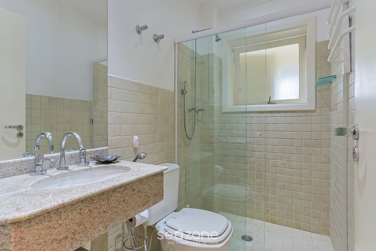Bathroom 3, Apart w Beautiful View in Campos do Jordao Lvr0003, Campo Limpo Paulista