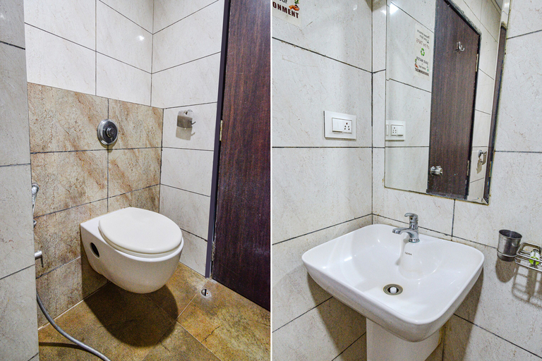 Bathroom 4, FabHotel Prime Prowell Crown, Hyderabad