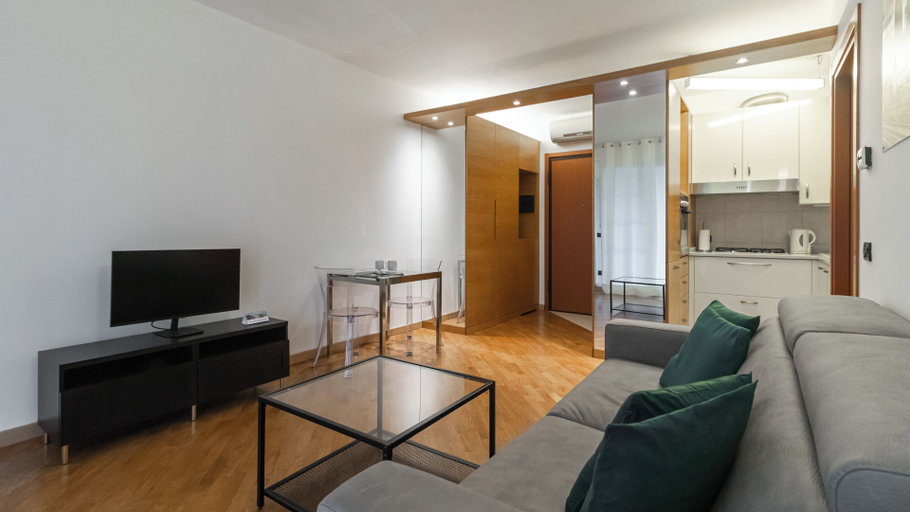 Others 3, Italianway - Ceroni 10, Milano