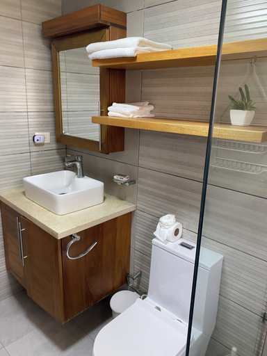 Bathroom, 0053 CMA103, Sosua