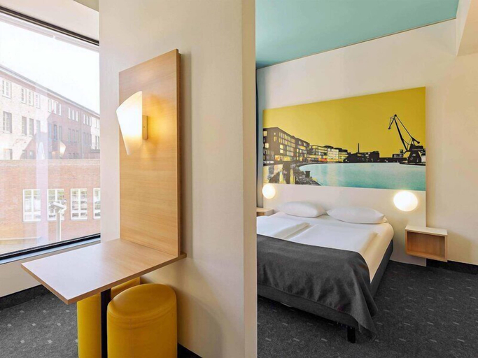 Bedroom 3, B&B HOTEL Münster Hafen, Münster