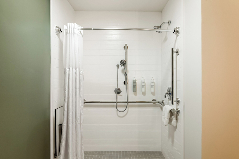 Bathroom 4, Spark by Hilton Freeport, Cumberland