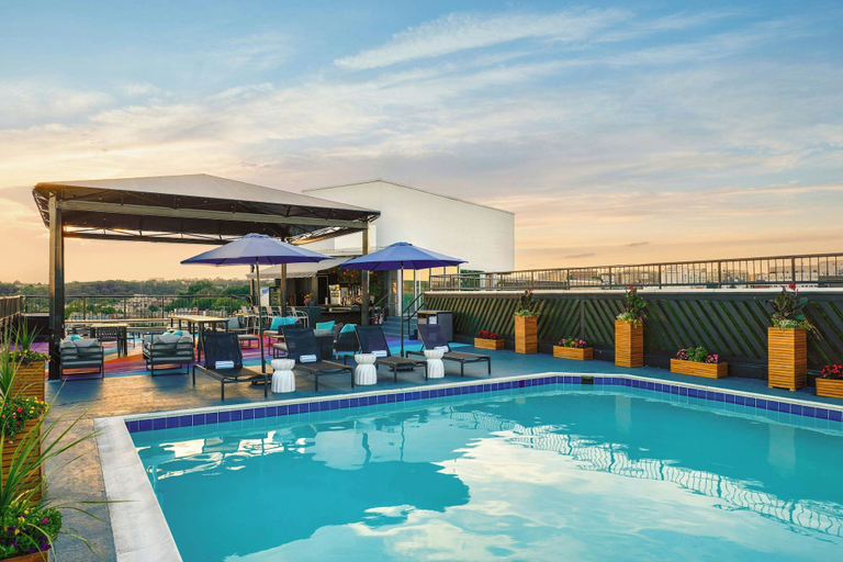 Sport & Beauty 2, The Ven at Embassy Row, Washington, D.C., a Tribute Portfolio Hotel, Washington D.C.