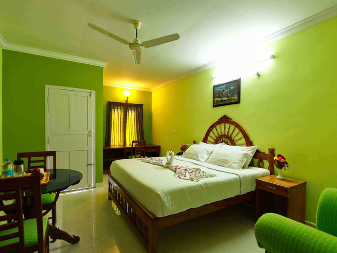 Bedroom, Lumino Wyte Mist, Idukki