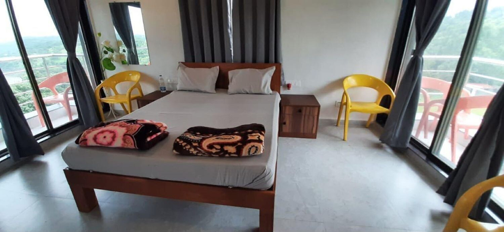 Room 2, Hotel Randha And Lodging, Ahmadnagar