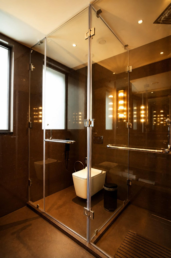 Bathroom 5, Montana Vista, Darjiling
