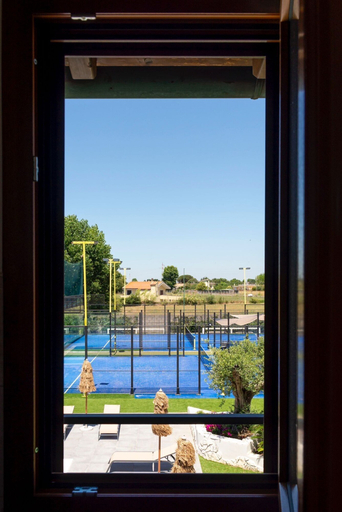 Others 2, LOUNGE PADEL VILLAGE, Rome