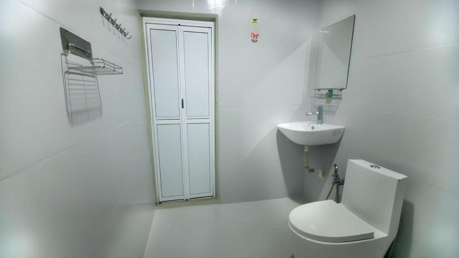 Bathroom, Embun Resort , Sepang